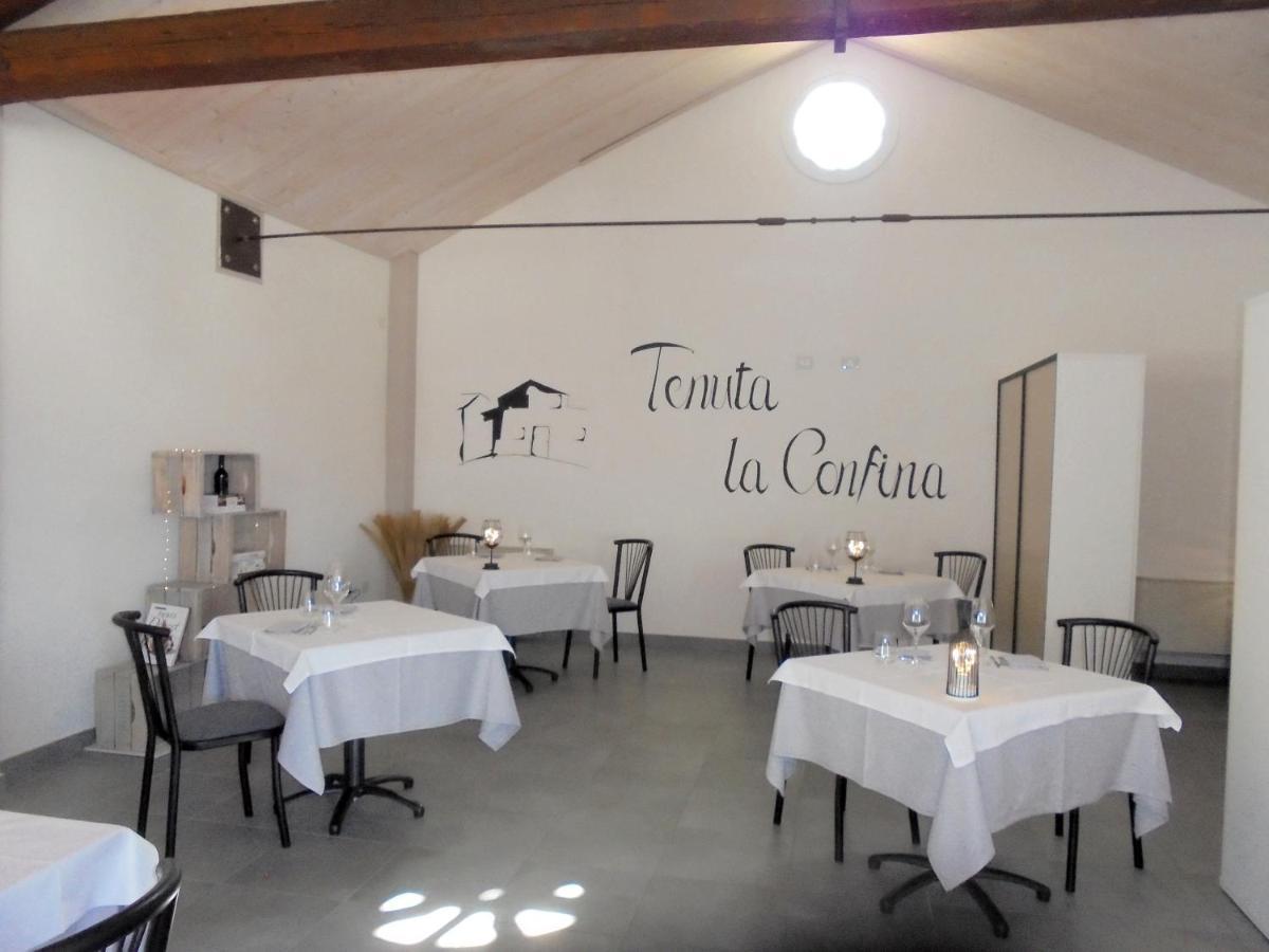 Agriturismo La Confina Villa Lido di Spina Bagian luar foto